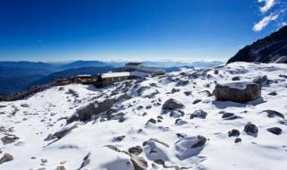 玉龙雪山一天怎么玩 玉龙雪山一日游